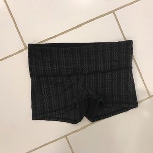 Lululemon spandex shorts